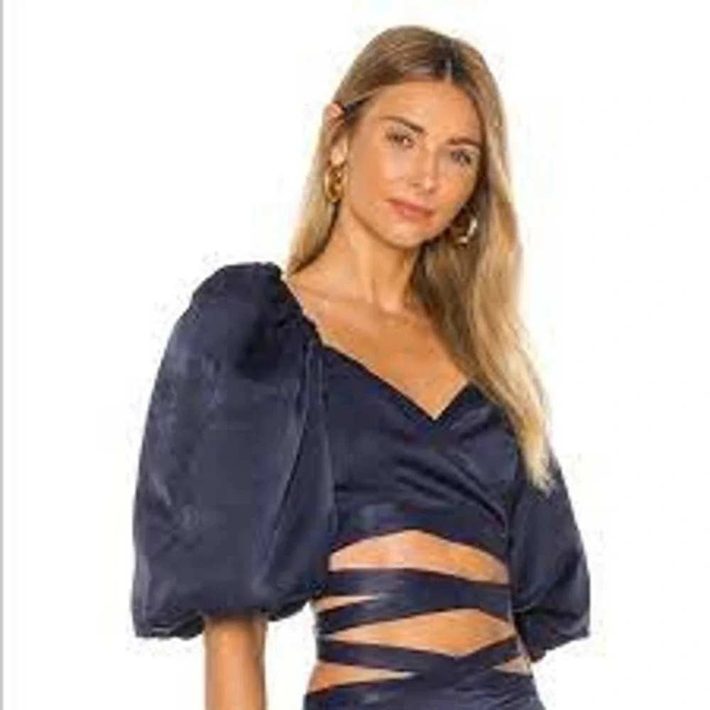 LPA Crop Top Womens XS Navy Blue Puff Sleeve Front Tie Rayon Viscose 220S